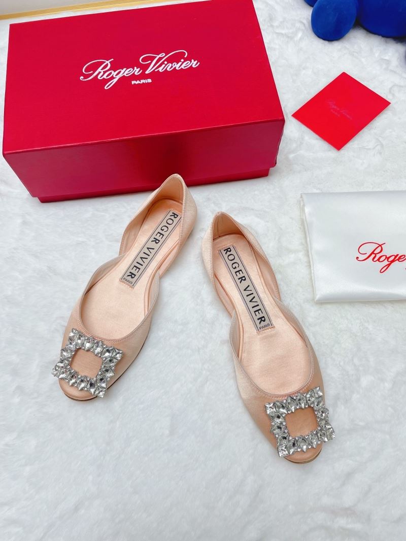 Roger Vivier flat shoes